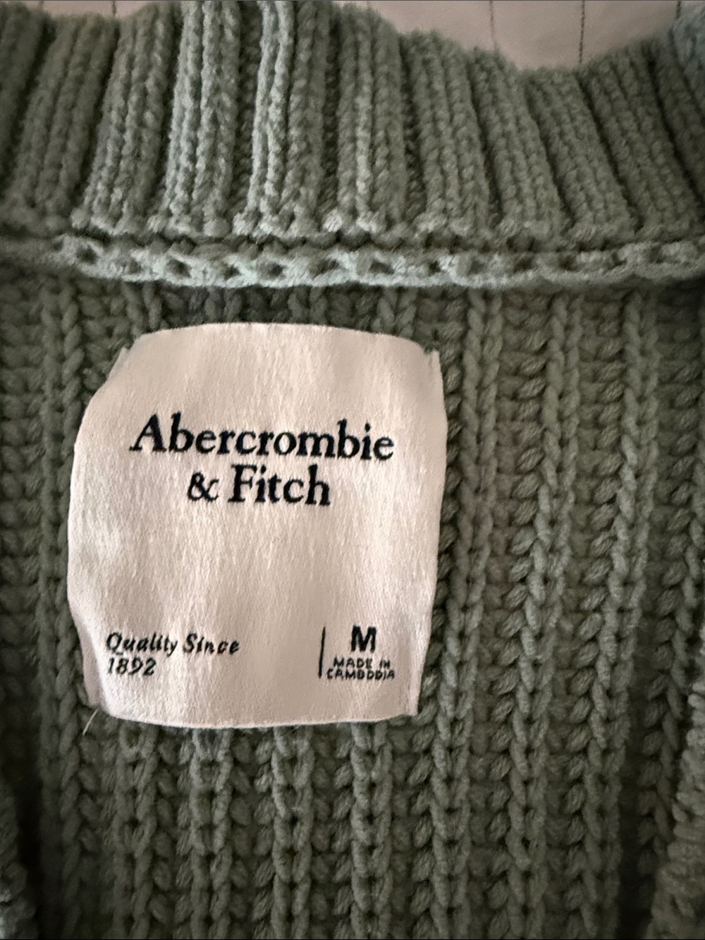 Abercrombie & Fitch Sage Green Textured Knit Button Cardigan - Picture 2 of 6